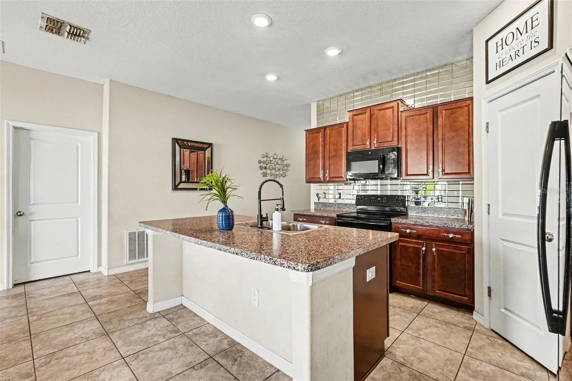 1733 Broad Winged Hawk Drive Ruskin FL 33570