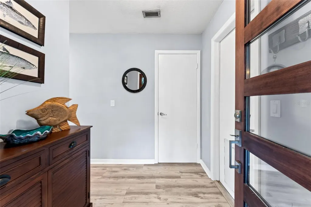 29 Pelican Lane Edgewater FL 32141