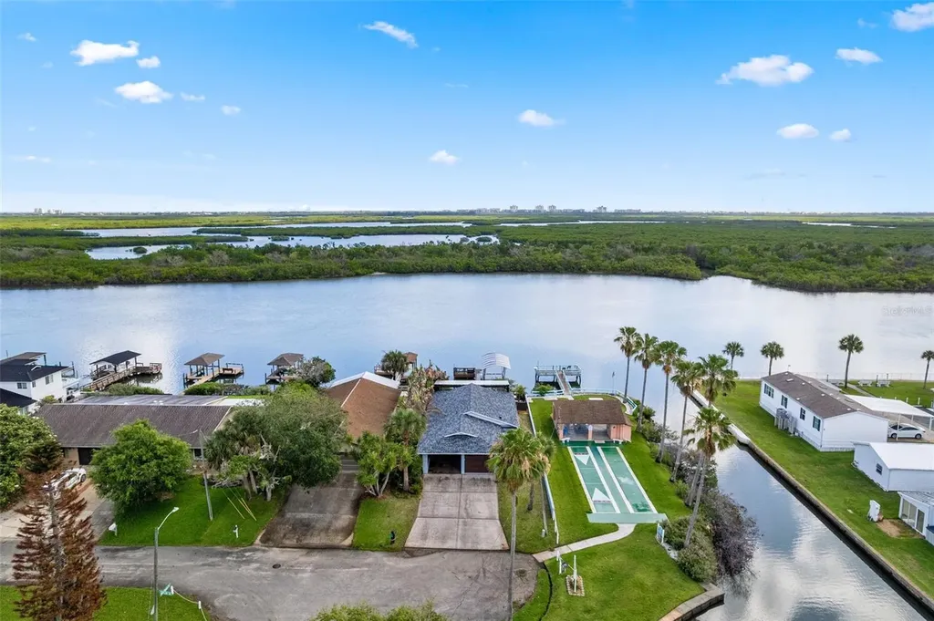 29 Pelican Lane Edgewater FL 32141