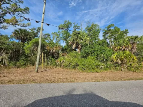 1193 Hammacher Lane Port Charlotte FL 33953