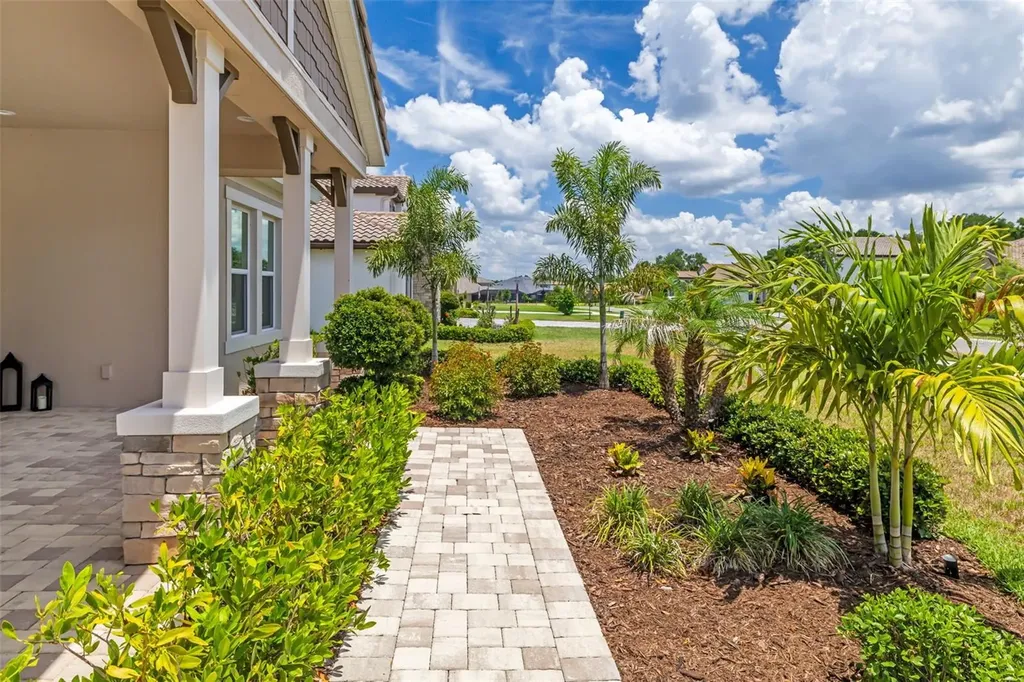 1843 Cattle Baron Court Lithia FL 33547