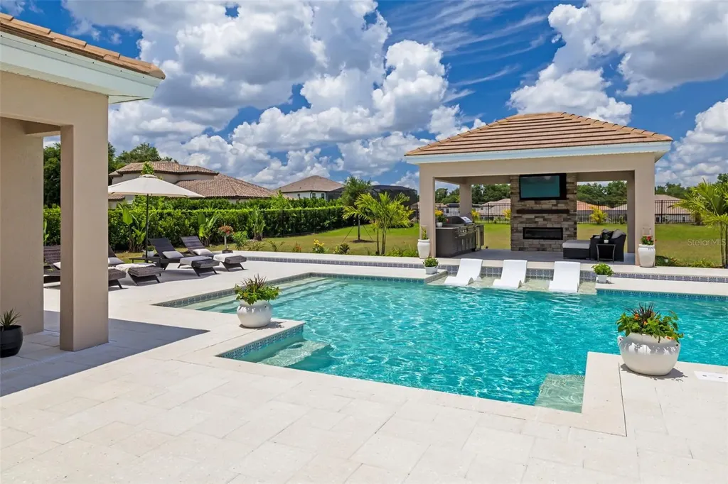 1843 Cattle Baron Court Lithia FL 33547