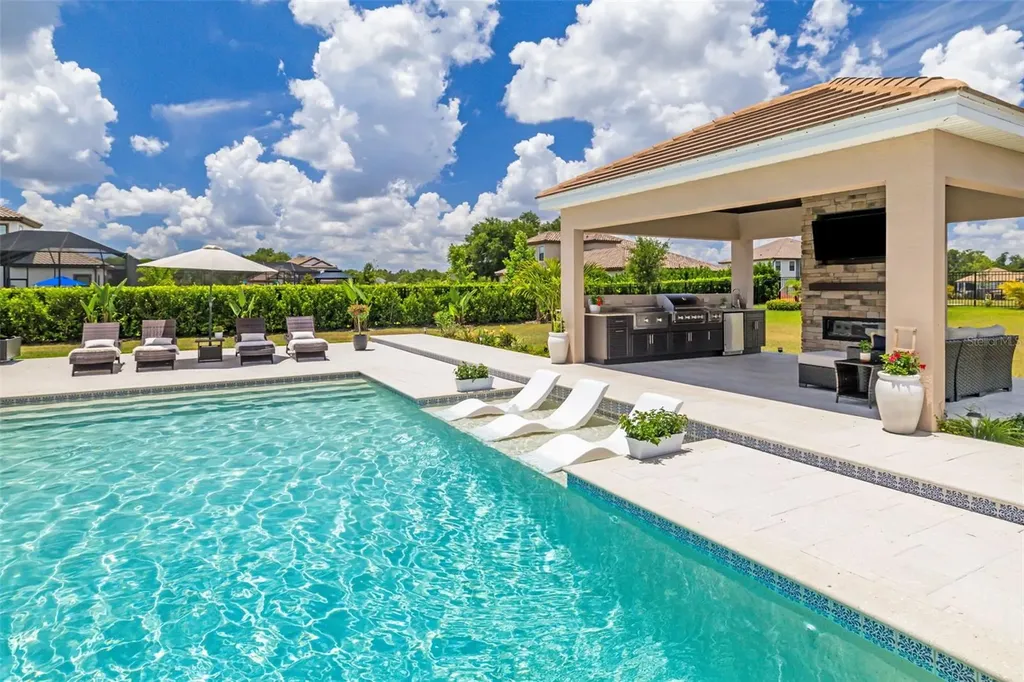 1843 Cattle Baron Court Lithia FL 33547