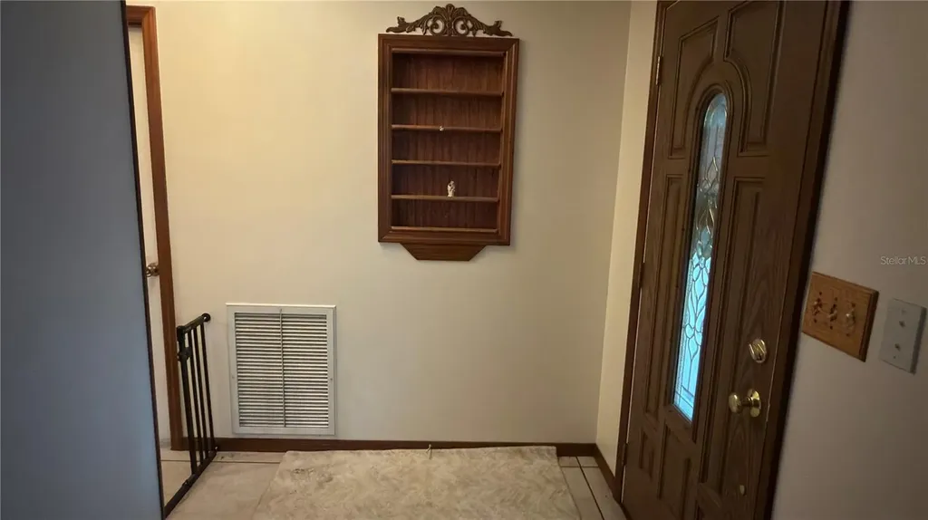 4076 S Oakhurst Drive Homosassa FL 34446