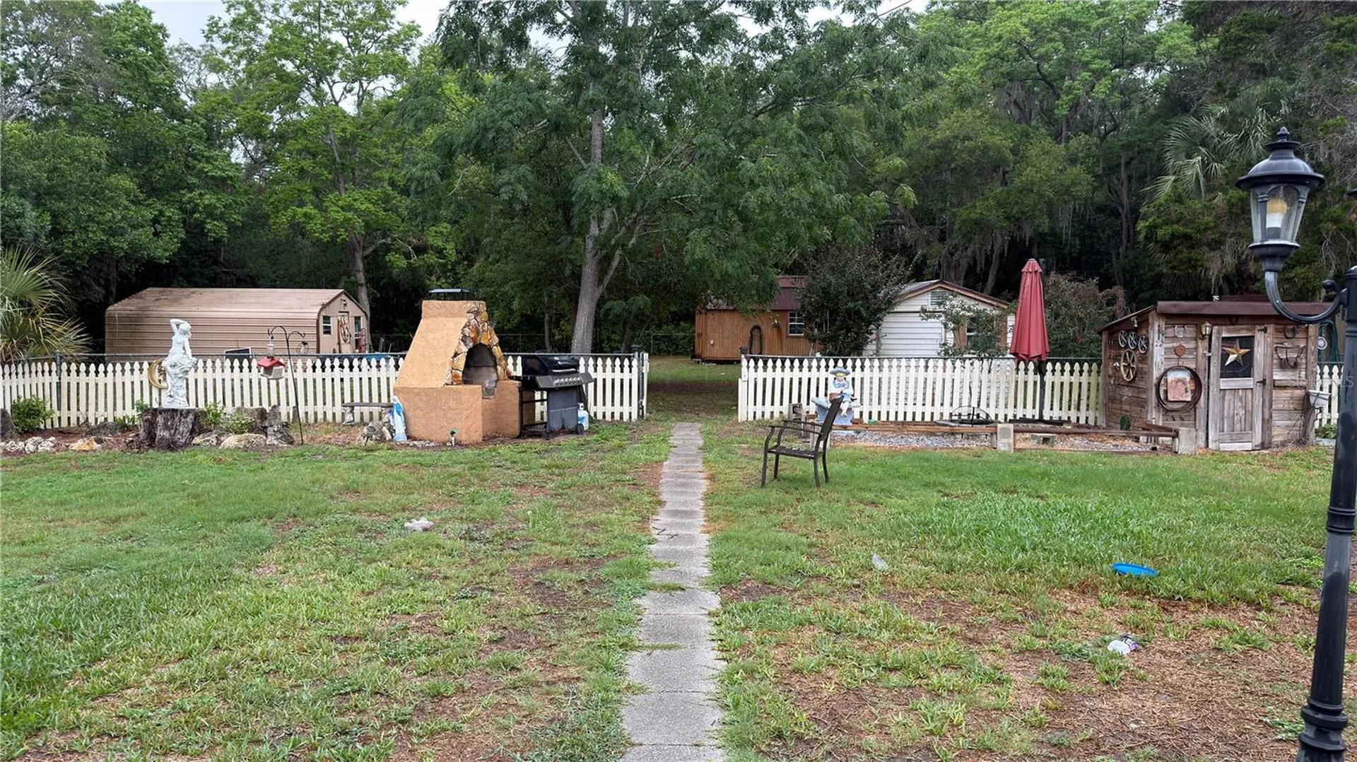 4076 S Oakhurst Drive Homosassa FL 34446