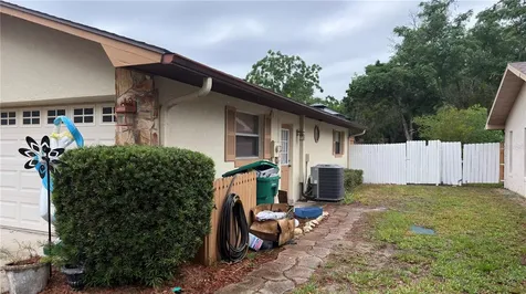4076 S Oakhurst Drive Homosassa FL 34446