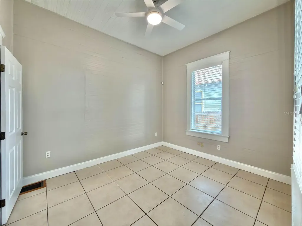 2312 E 10th Avenue Tampa FL 33605
