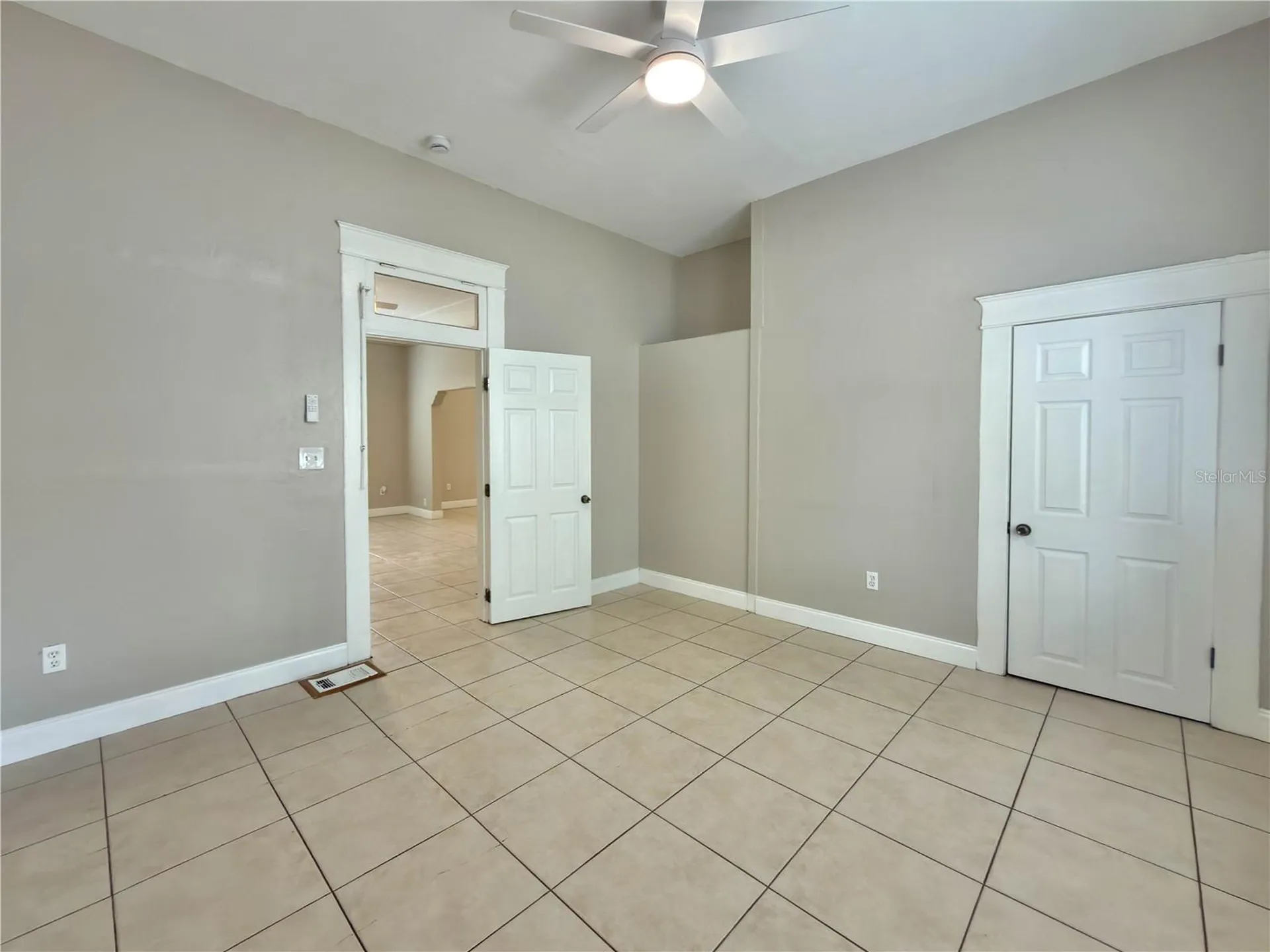 2312 E 10th Avenue Tampa FL 33605