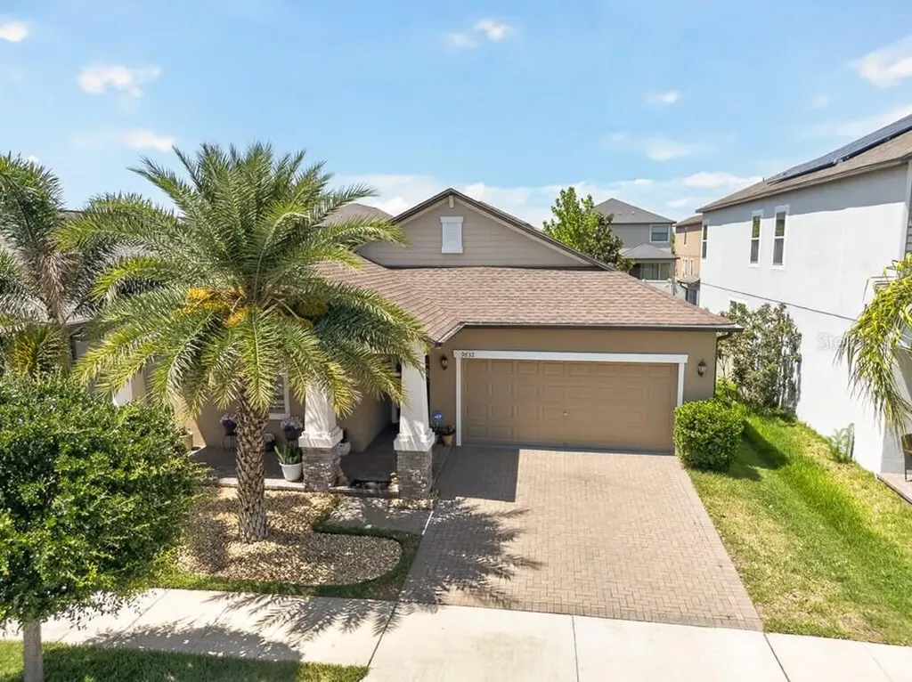 9832 Sage Creek Drive Sun City Center FL 33573
