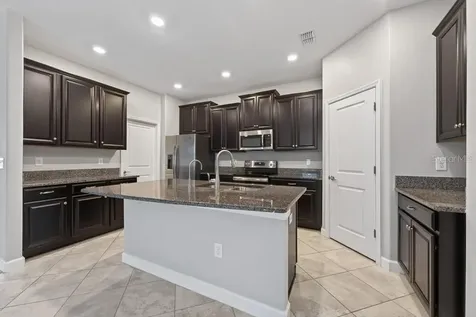 9832 Sage Creek Drive Sun City Center FL 33573