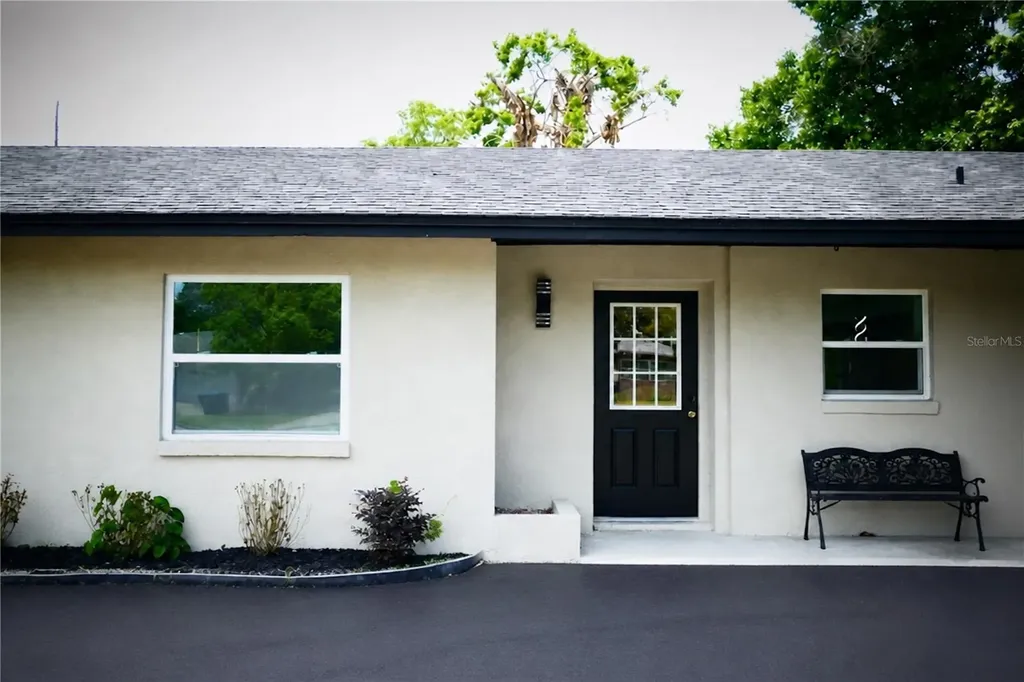 3202 Tradewinds Trail Orlando FL 32805