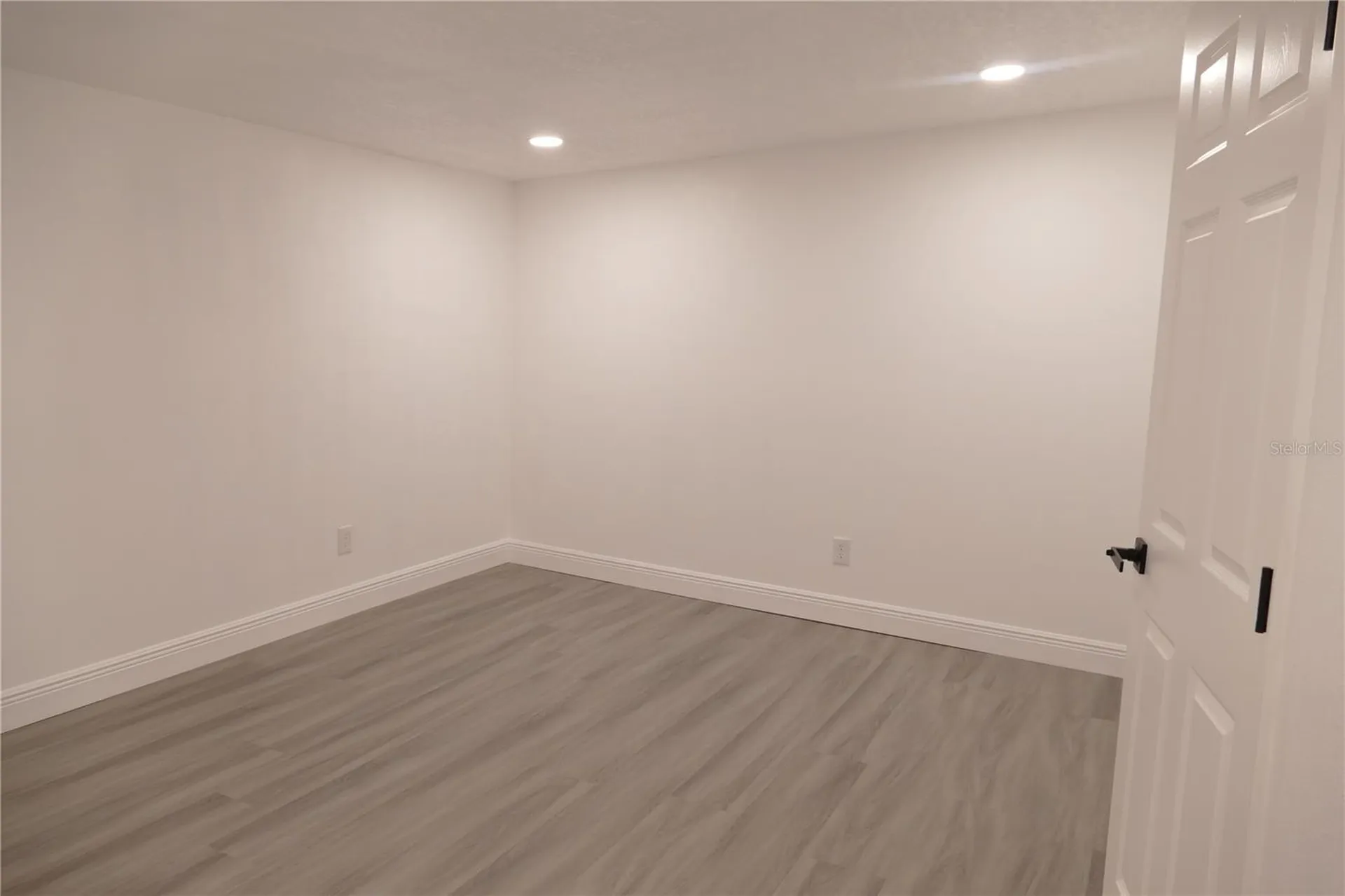3202 Tradewinds Trail Orlando FL 32805