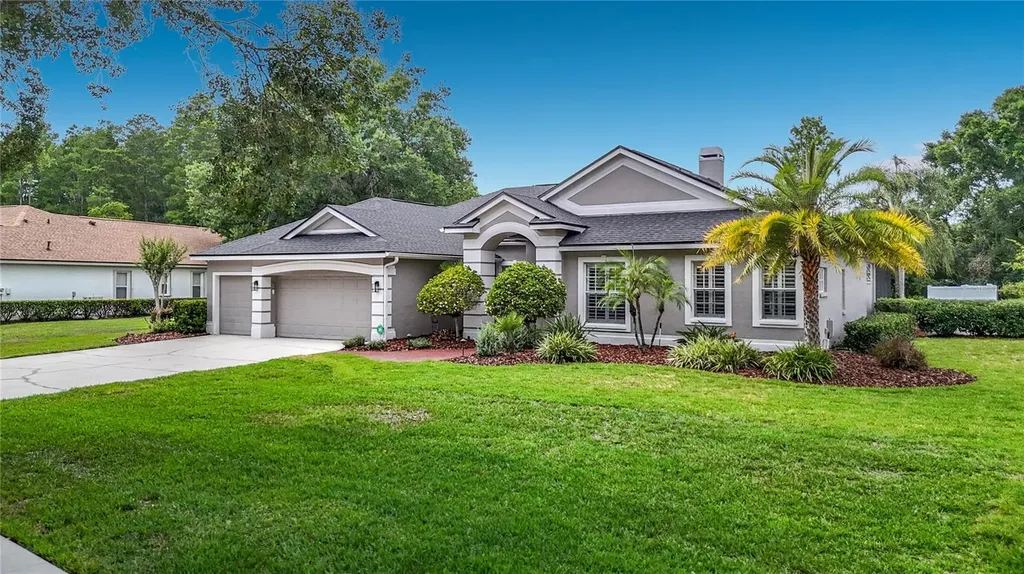19128 Centre Rose Boulevard Lutz FL 33558