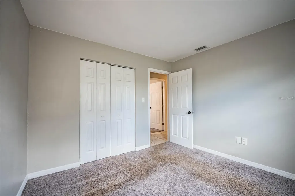 142 Padgett Place S Lakeland FL 33809