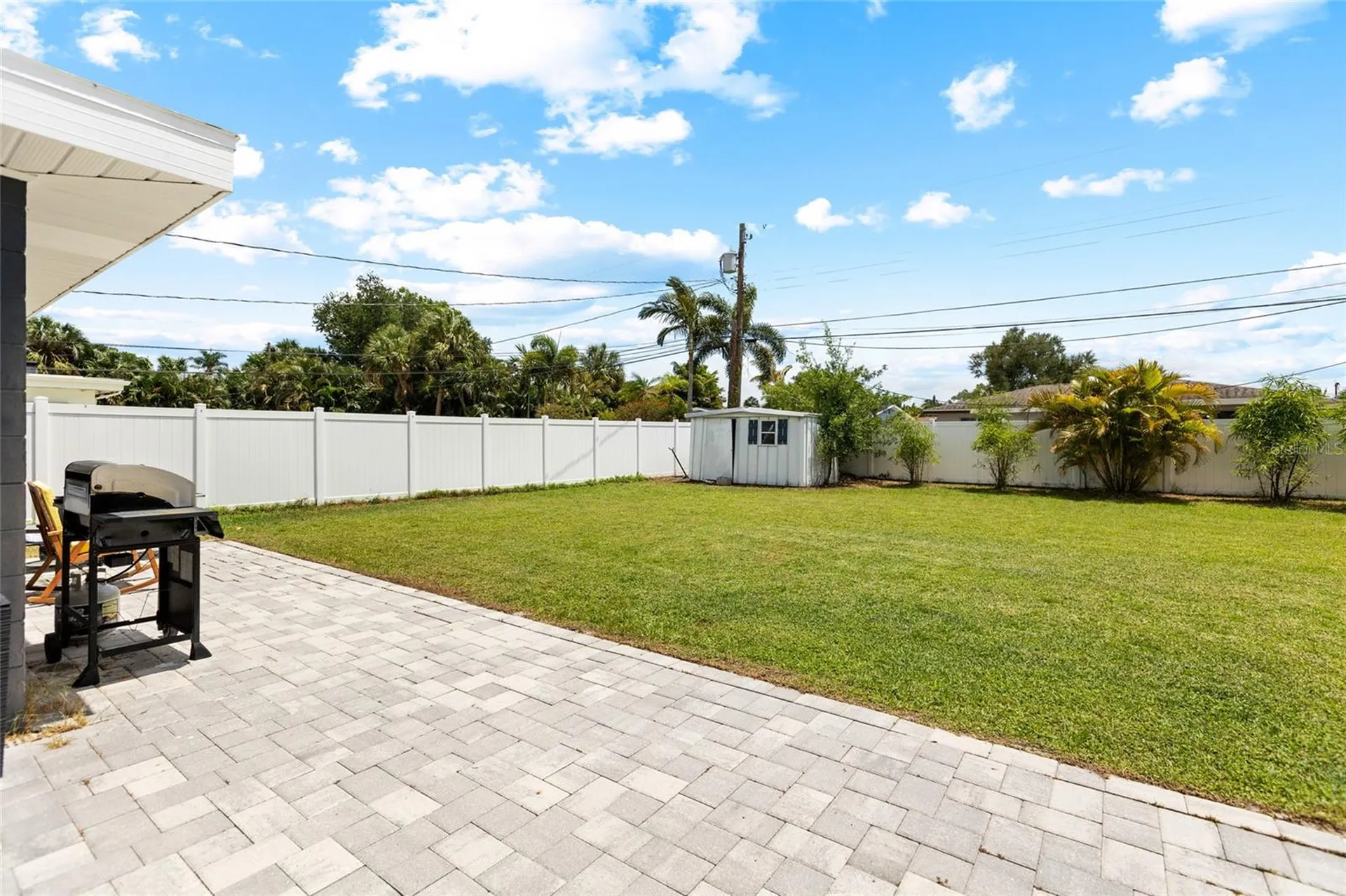 1124 40th Avenue NE St Petersburg FL 33703
