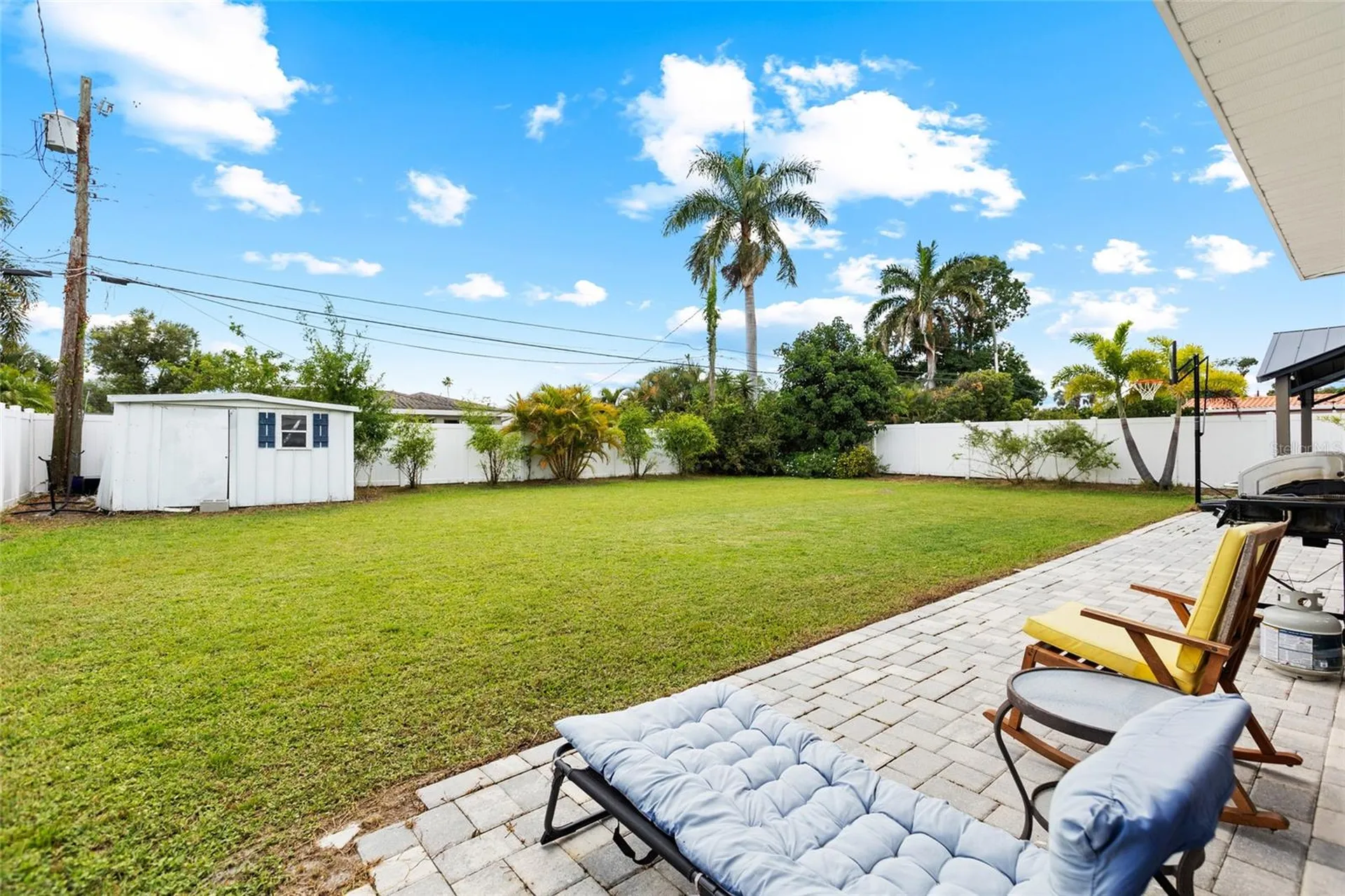 1124 40th Avenue NE St Petersburg FL 33703
