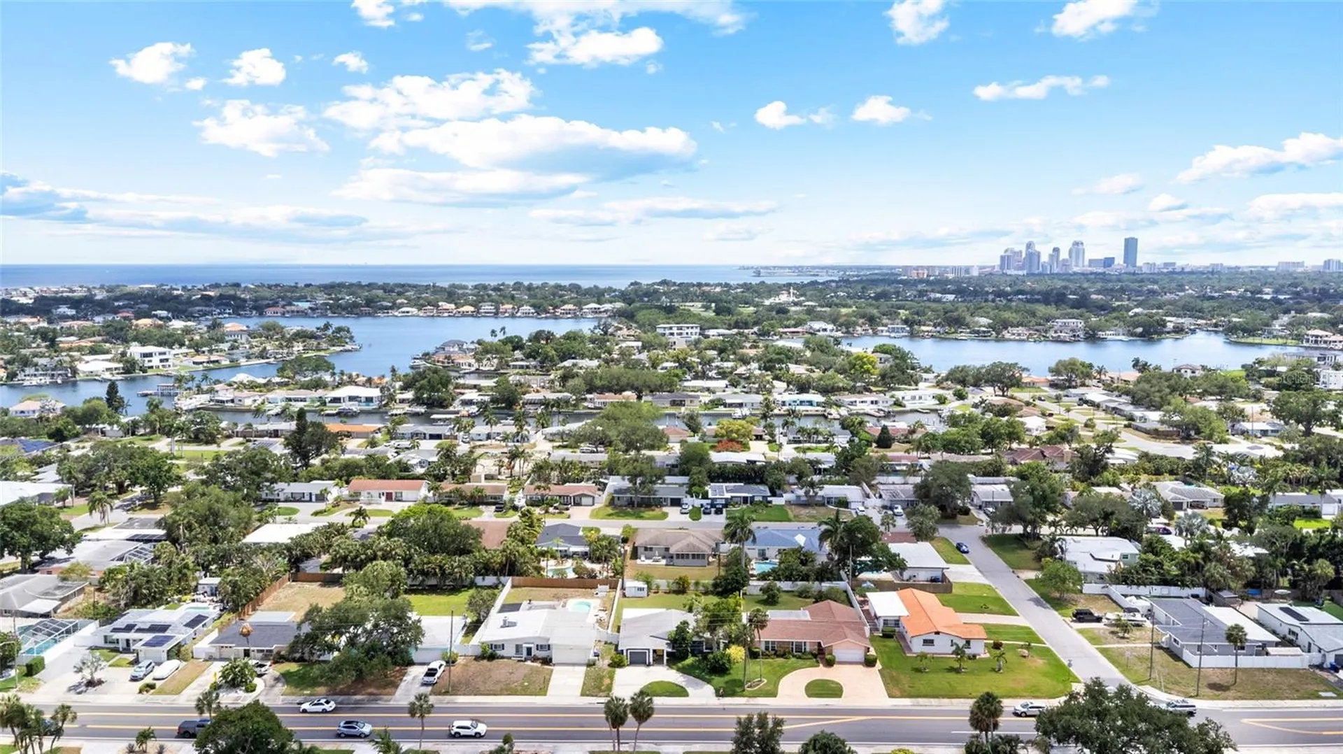 1124 40th Avenue NE St Petersburg FL 33703