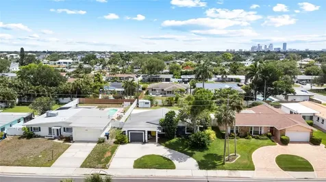 1124 40th Avenue NE St Petersburg FL 33703