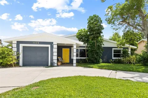 1124 40th Avenue NE St Petersburg FL 33703