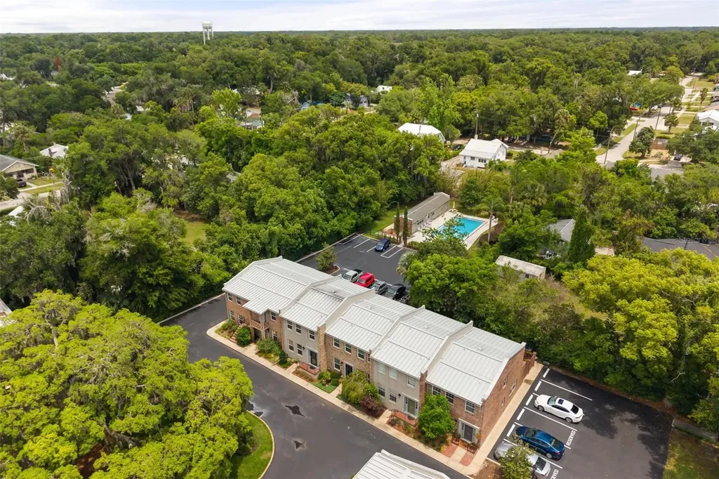 117 N Garfield Avenue Deland FL 32724