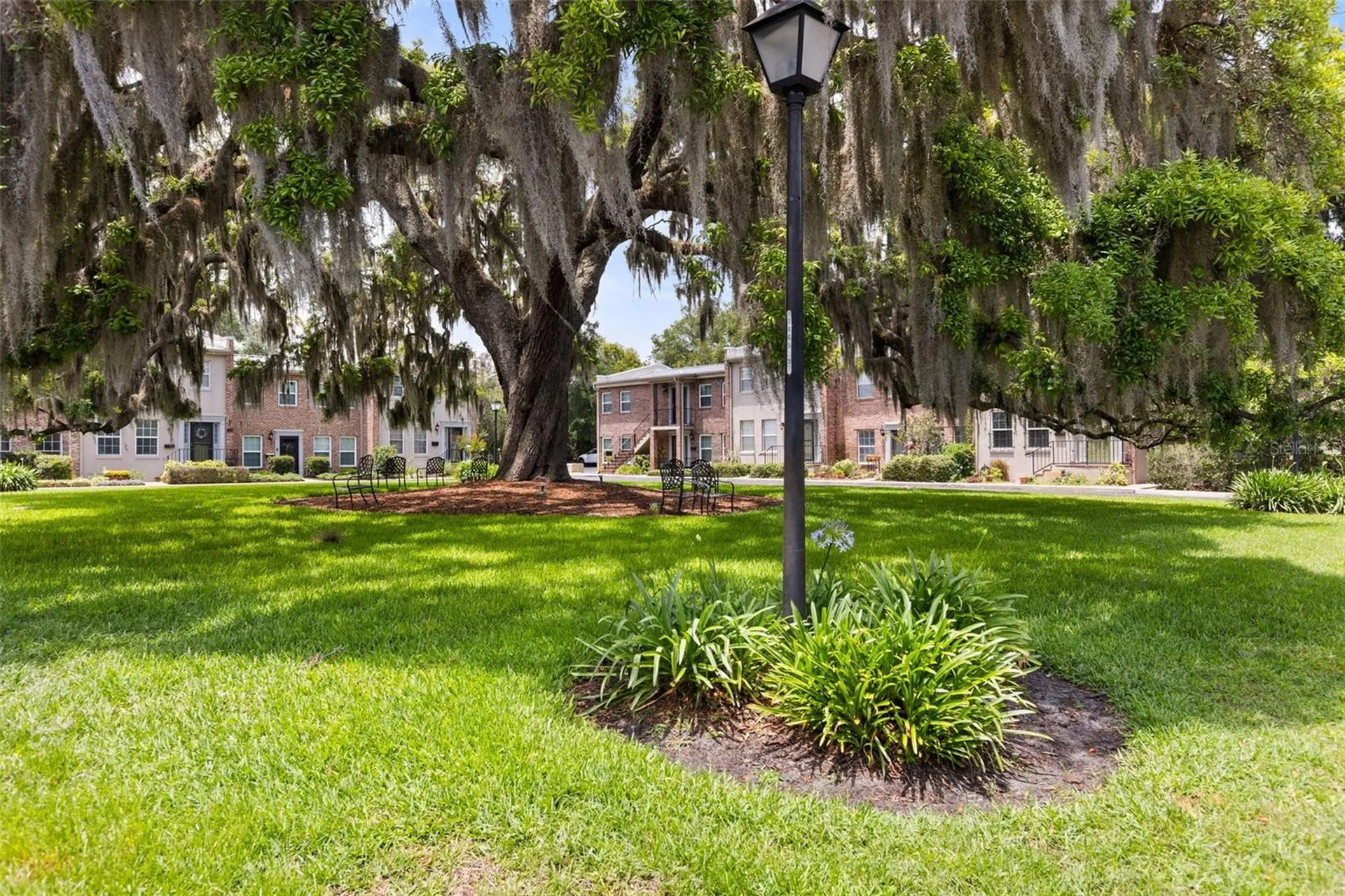 117 N Garfield Avenue Deland FL 32724