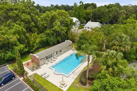 117 N Garfield Avenue Deland FL 32724
