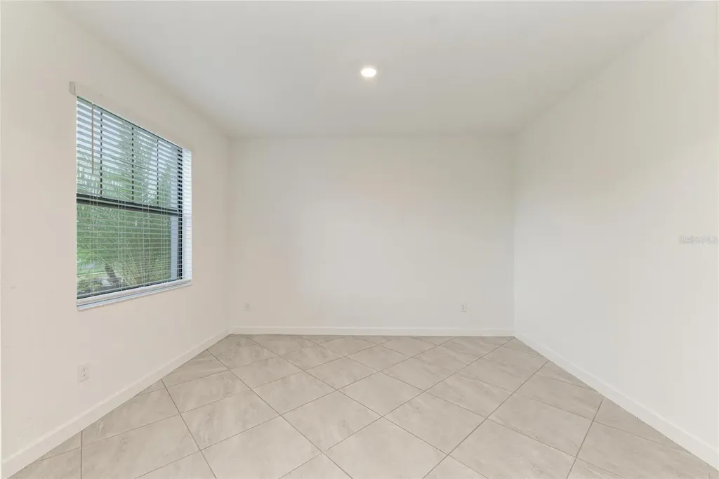5325 Coral Reef Way Bradenton FL 34211