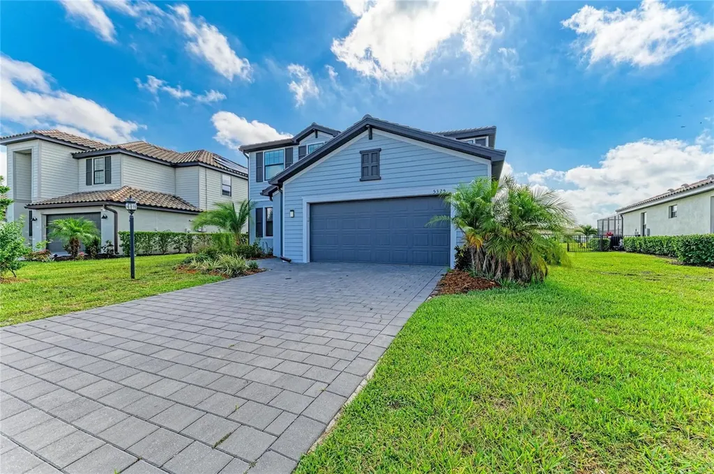 5325 Coral Reef Way Bradenton FL 34211