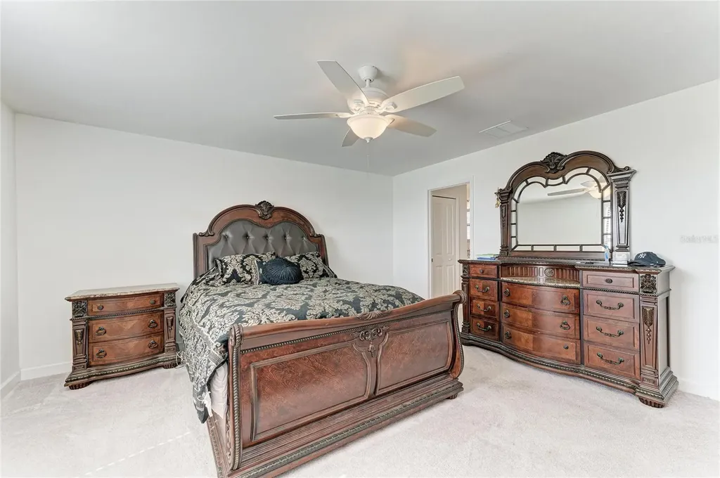 5325 Coral Reef Way Bradenton FL 34211