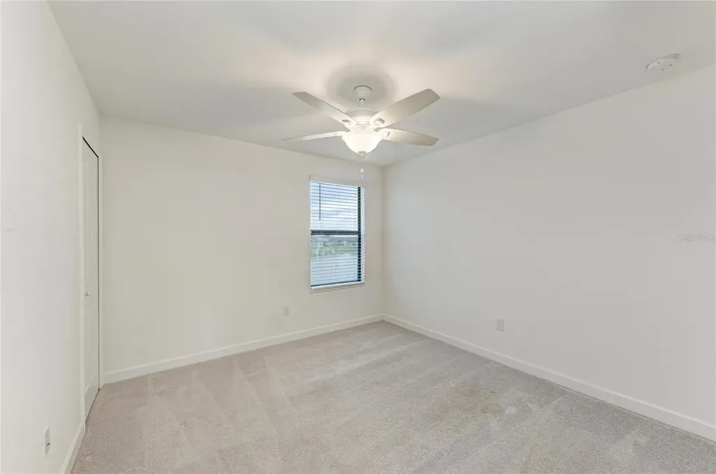 5325 Coral Reef Way Bradenton FL 34211