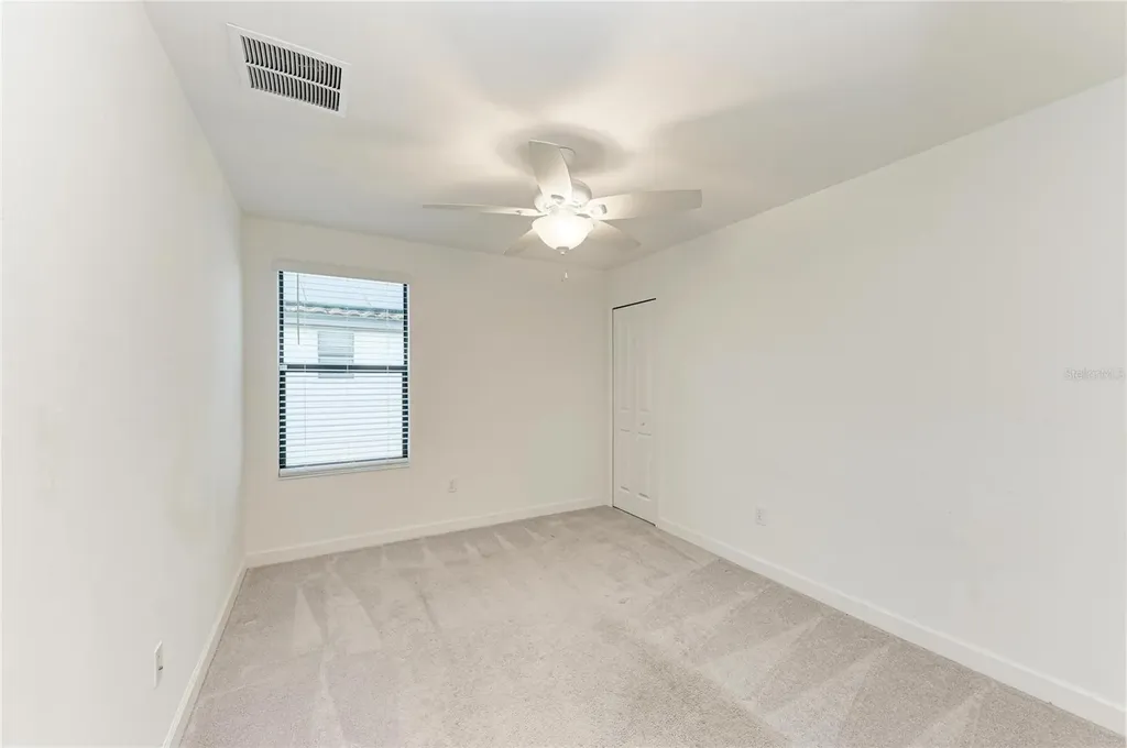 5325 Coral Reef Way Bradenton FL 34211