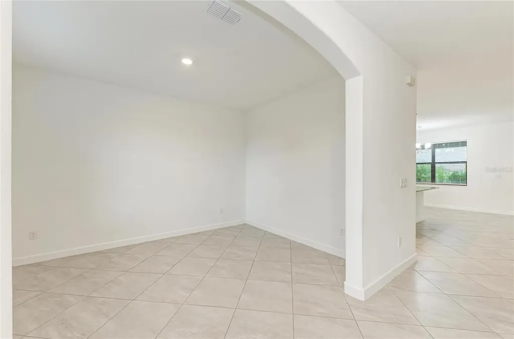 5325 Coral Reef Way Bradenton FL 34211