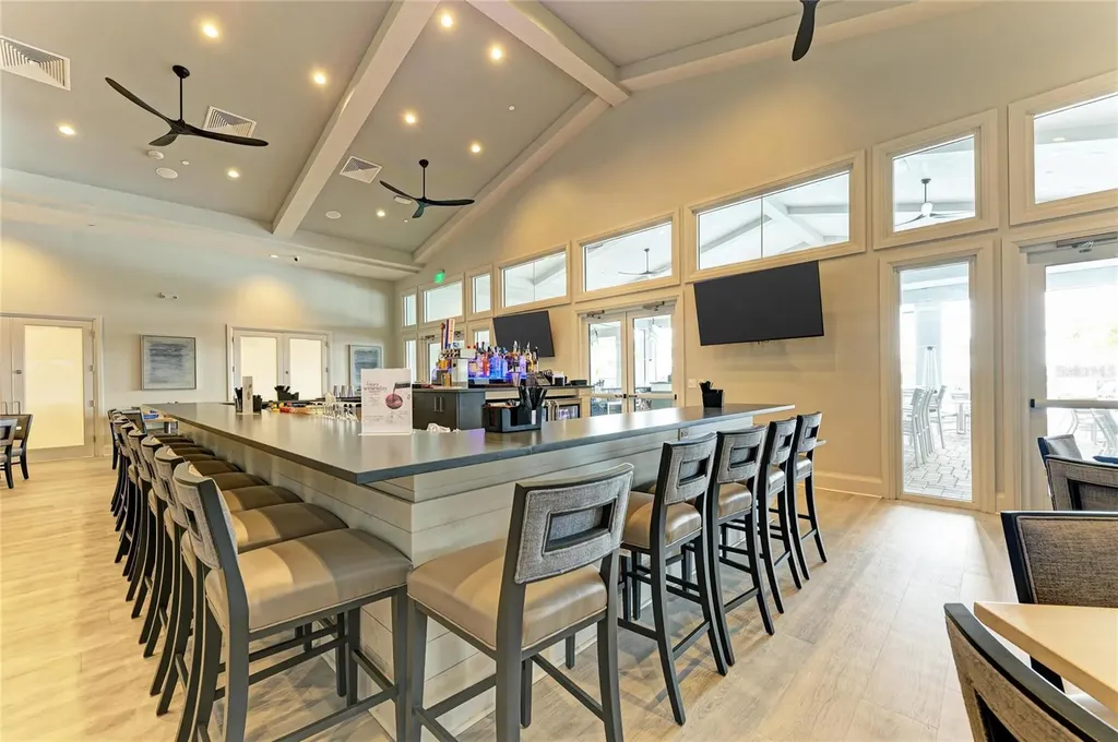 5325 Coral Reef Way Bradenton FL 34211