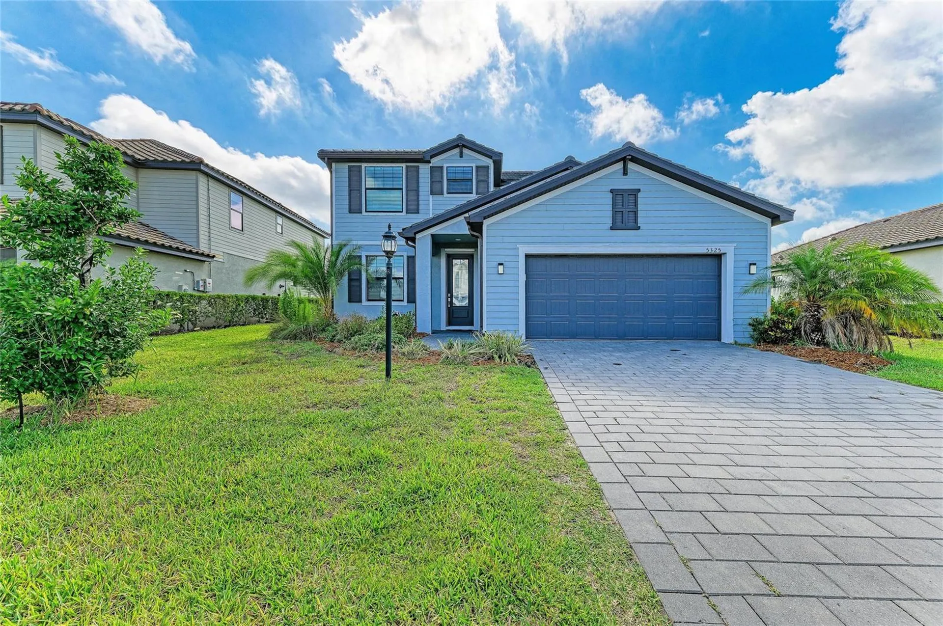 5325 Coral Reef Way Bradenton FL 34211