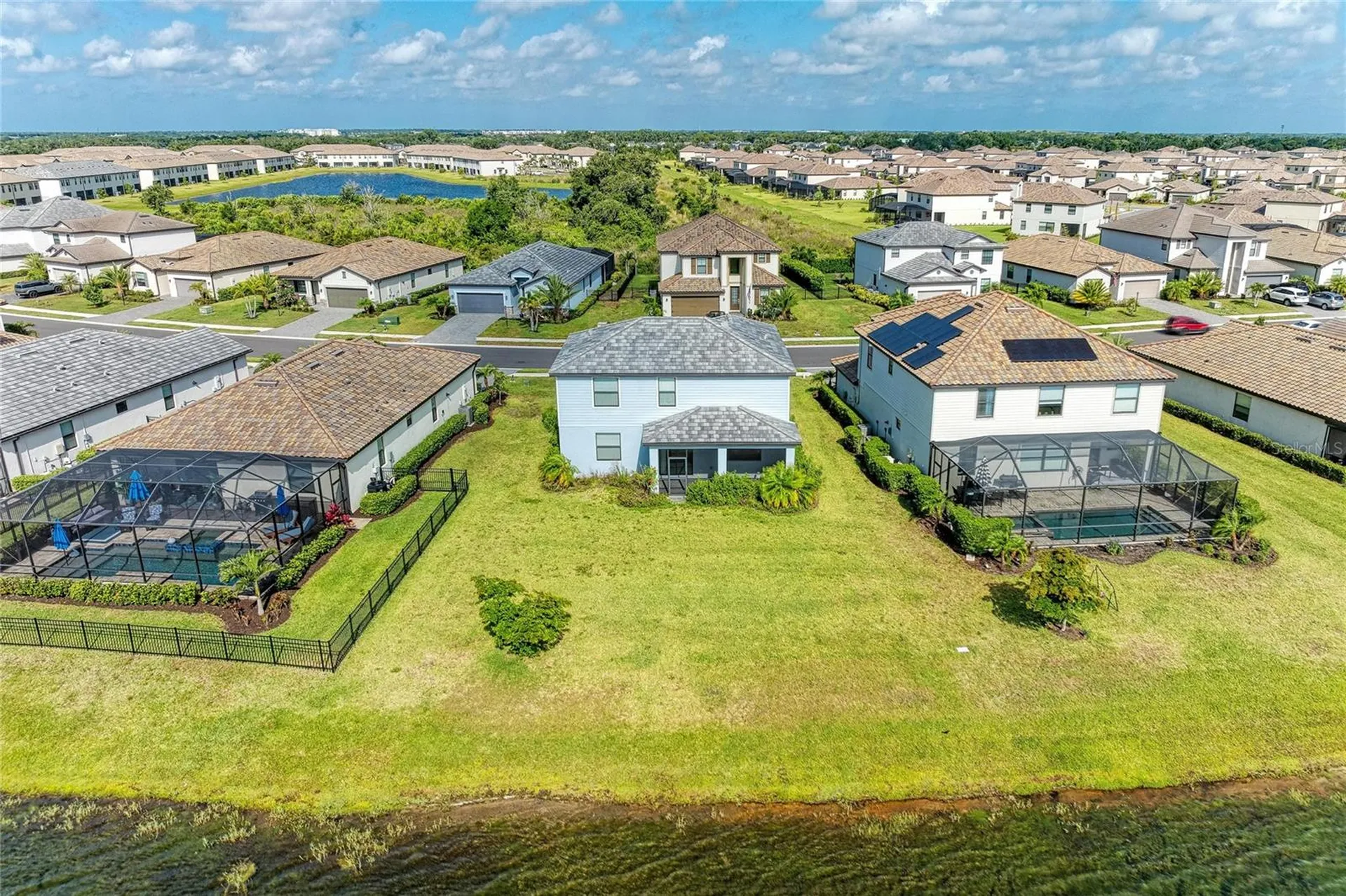 5325 Coral Reef Way Bradenton FL 34211