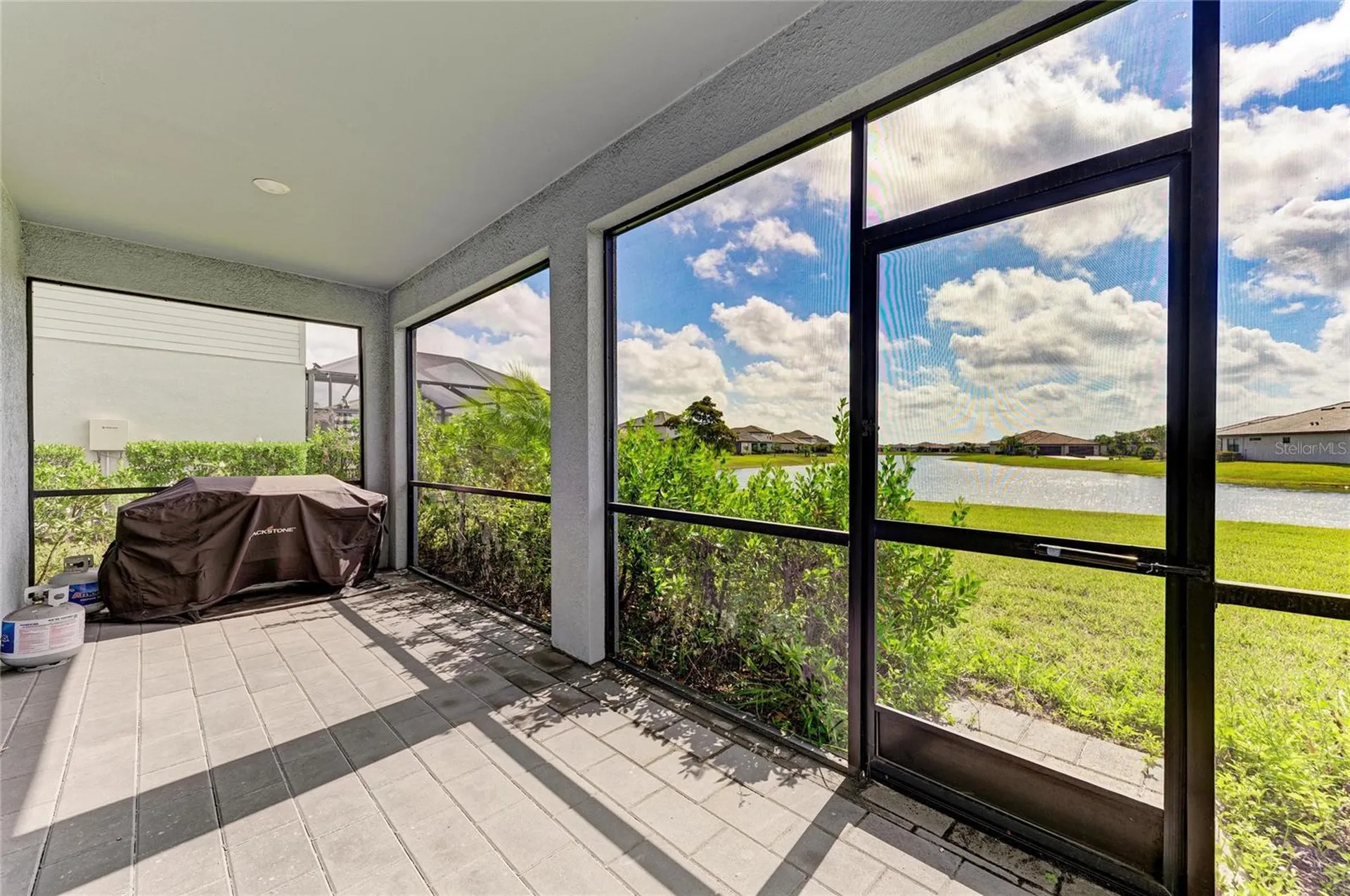 5325 Coral Reef Way Bradenton FL 34211