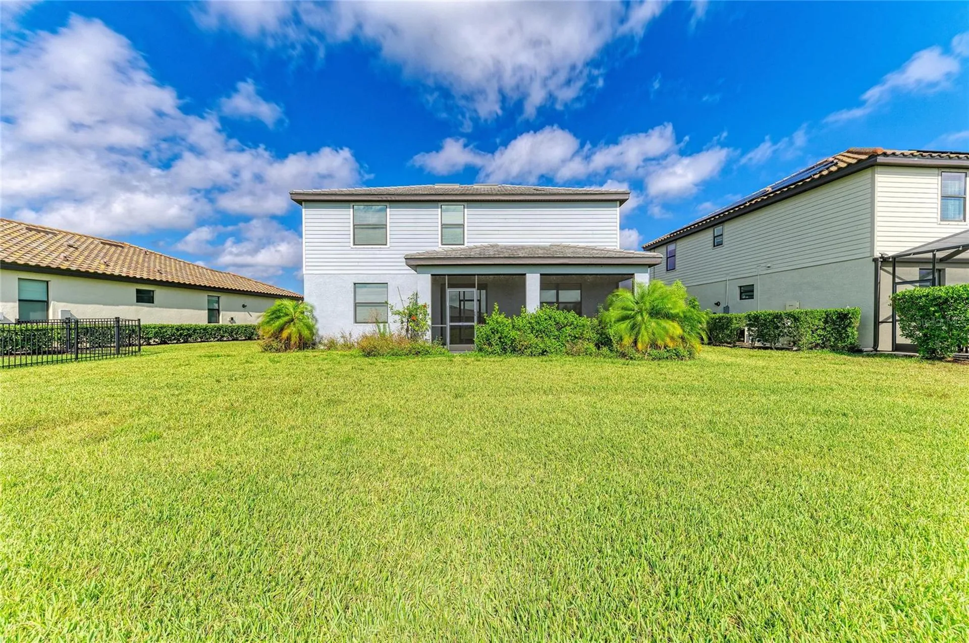 5325 Coral Reef Way Bradenton FL 34211
