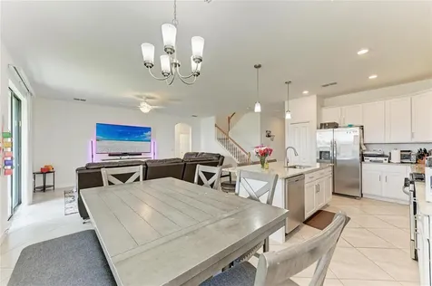 5325 Coral Reef Way Bradenton FL 34211