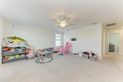 5325 Coral Reef Way Bradenton FL 34211
