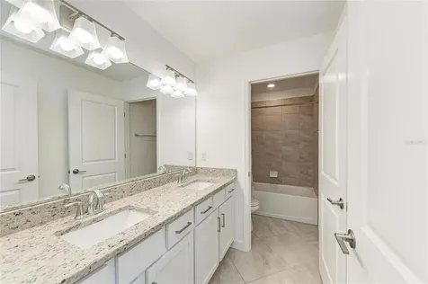 5325 Coral Reef Way Bradenton FL 34211