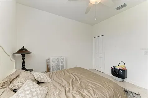 5325 Coral Reef Way Bradenton FL 34211