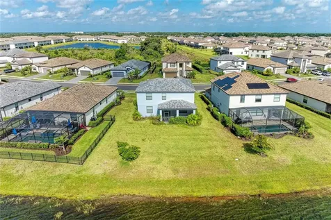 5325 Coral Reef Way Bradenton FL 34211