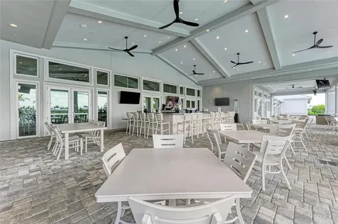 5325 Coral Reef Way Bradenton FL 34211