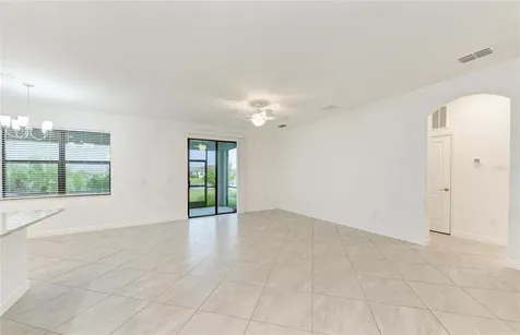 5325 Coral Reef Way Bradenton FL 34211