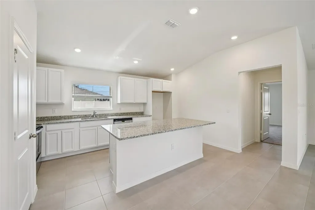 20404 Lavender Bloom Loop Mount Dora FL 32757