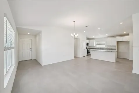 20404 Lavender Bloom Loop Mount Dora FL 32757