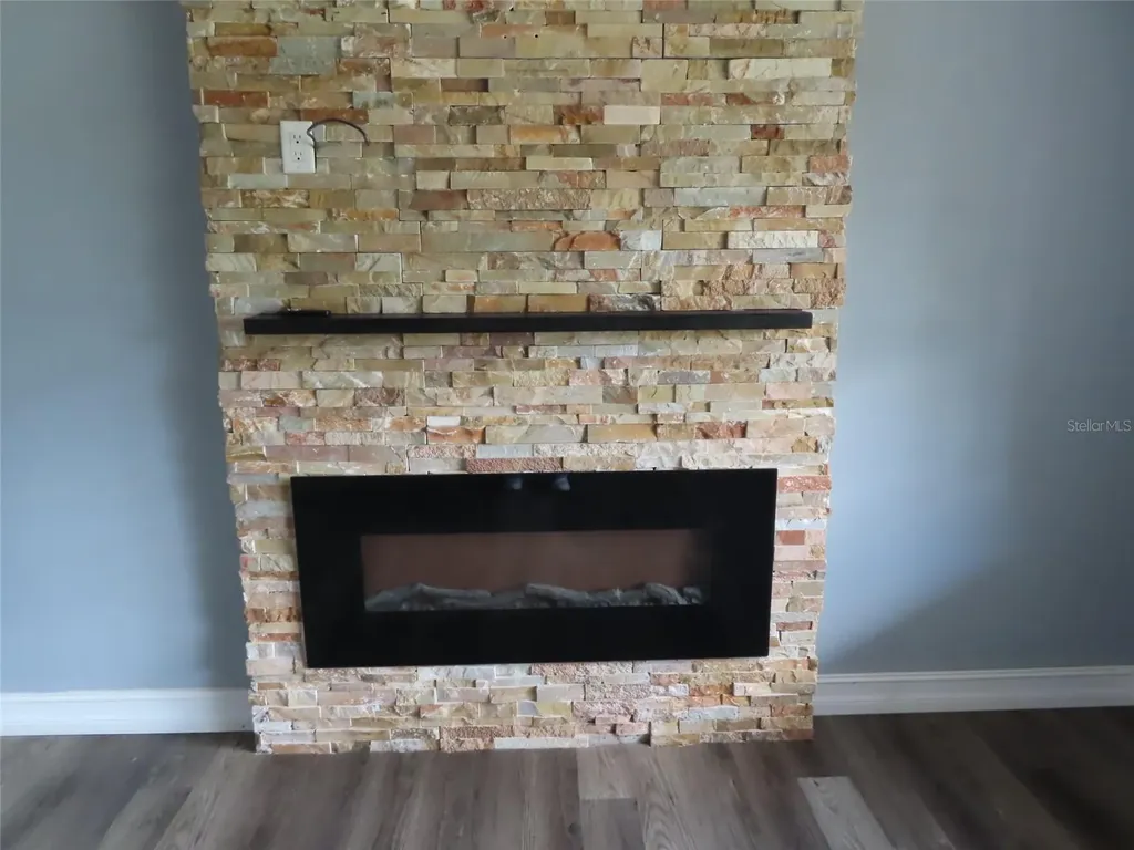 5702 Jacaranda Avenue Lakeland FL 33809