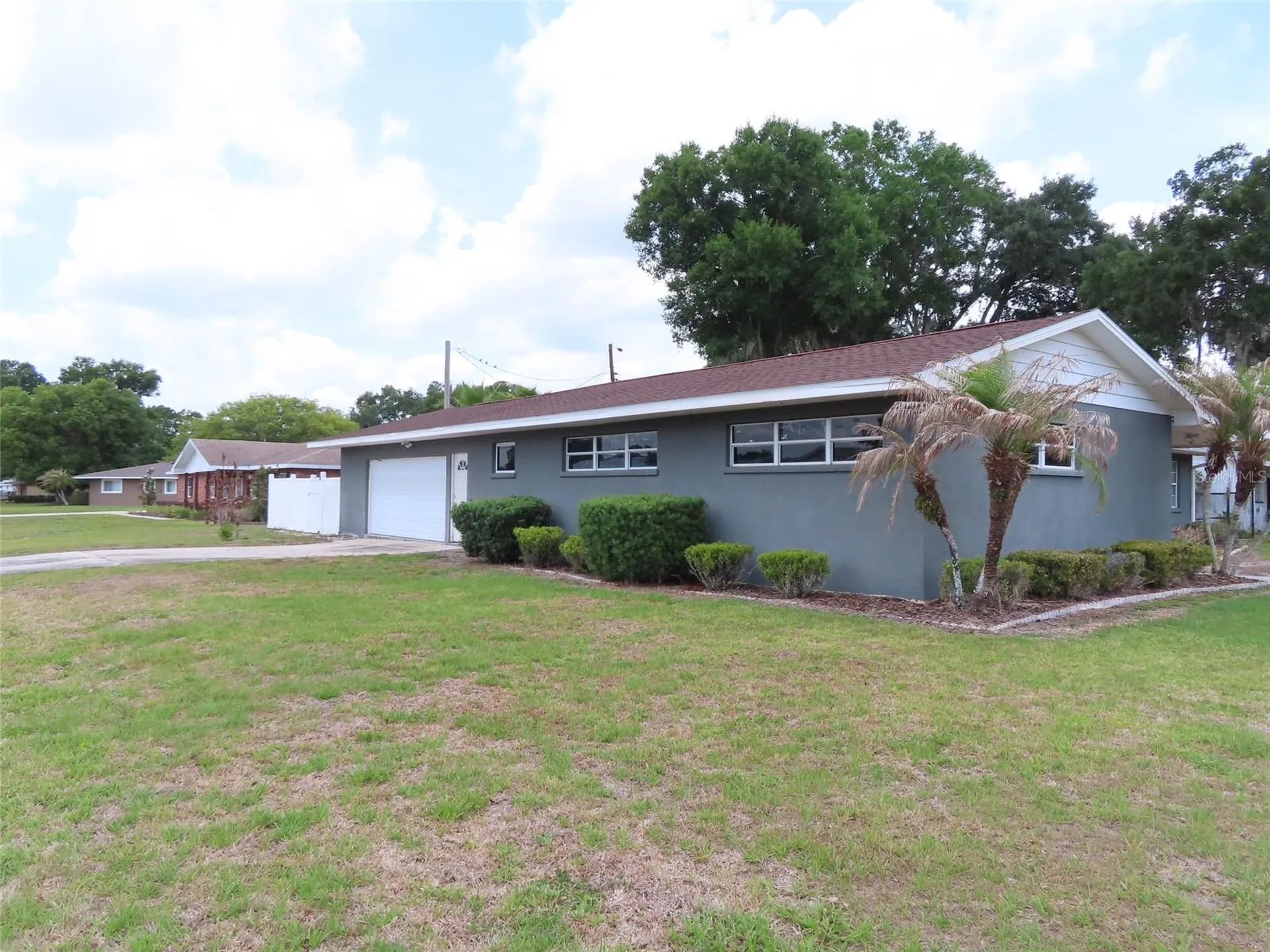 5702 Jacaranda Avenue Lakeland FL 33809