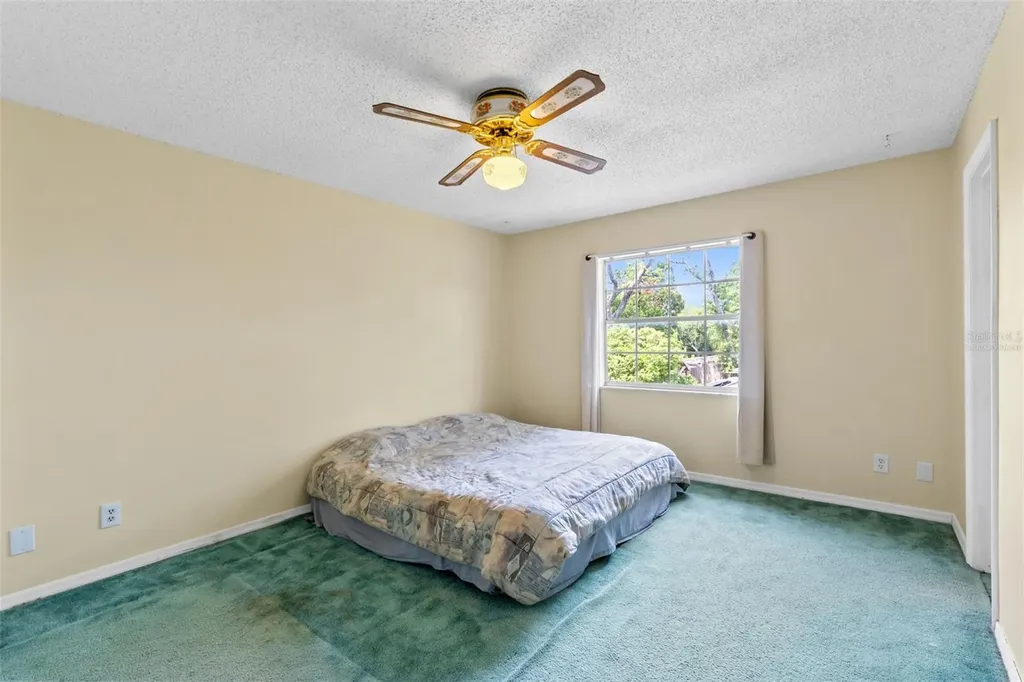 8698 Hillside Drive Orlando FL 32810