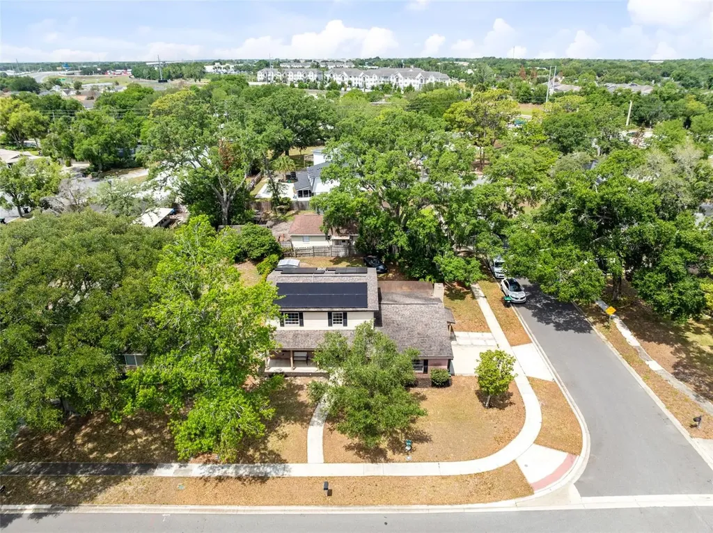 8698 Hillside Drive Orlando FL 32810